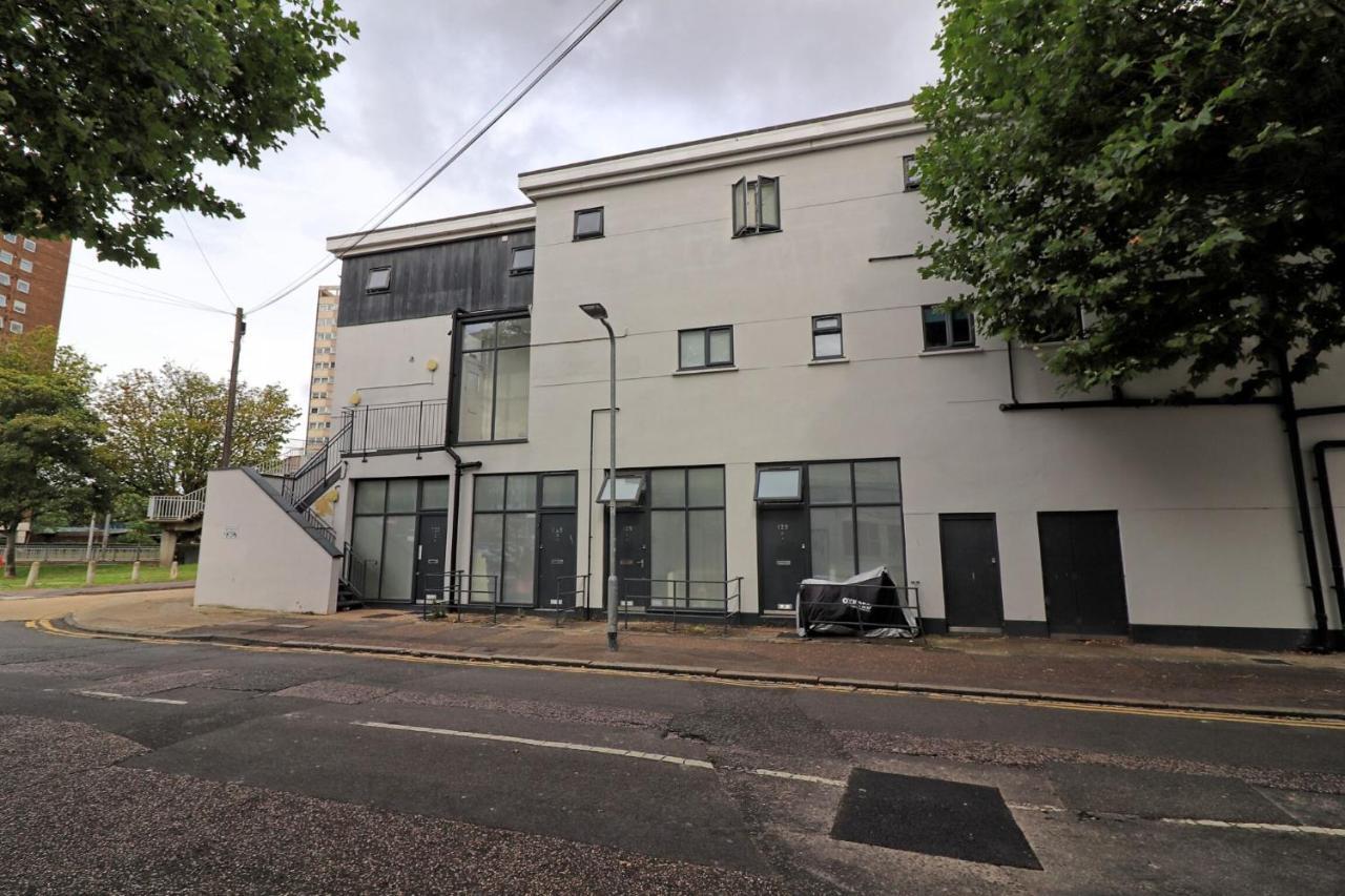 Urban Retreat - Southend Stays 외부 사진