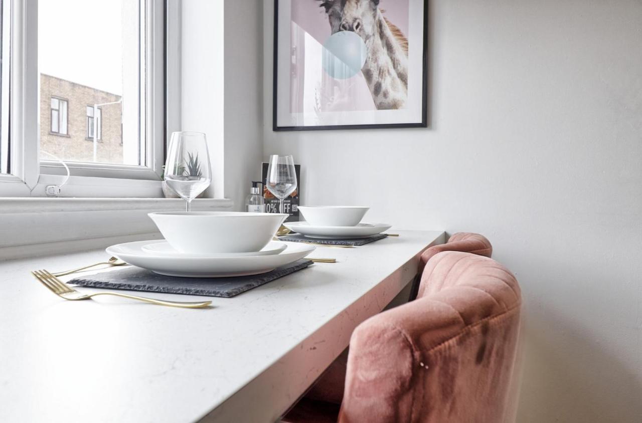 Urban Retreat - Southend Stays 외부 사진